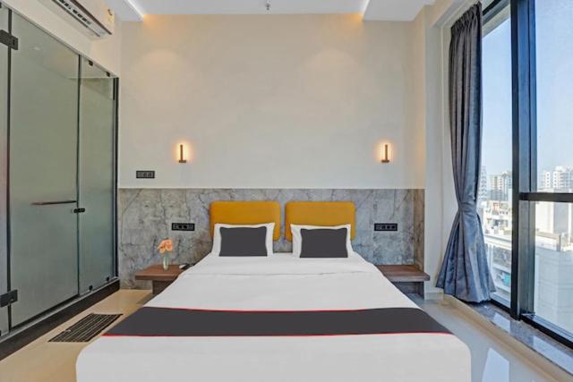 Hotel Gold Palace Inn Сурат Экстерьер фото